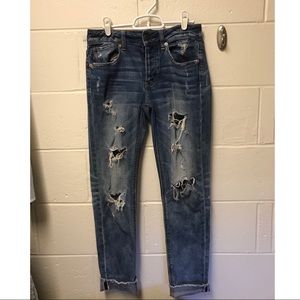 AMERICAN EAGLE BOYFRIEND JEAN
